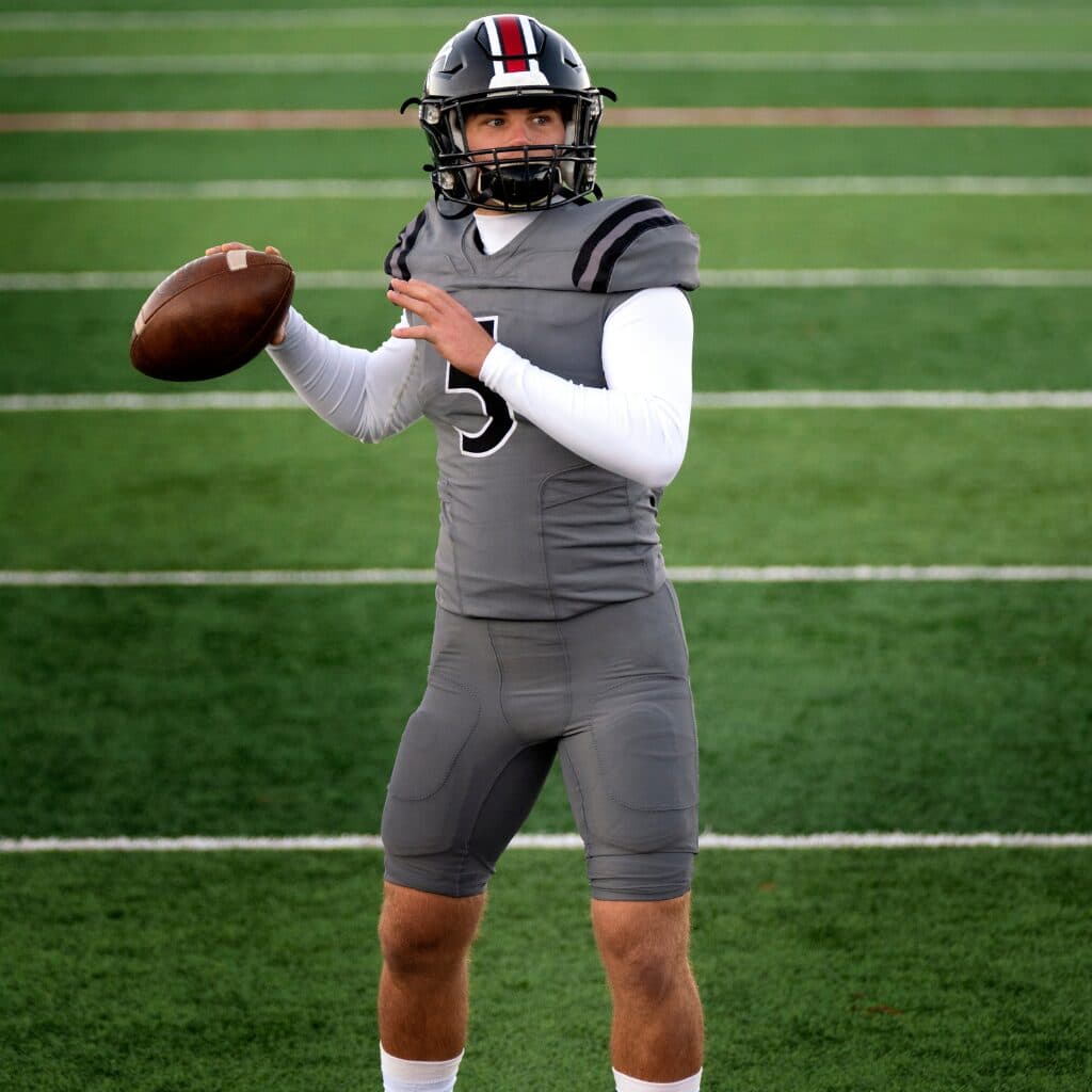 Reliable Production for Gridiron Teamwear - showcase 2