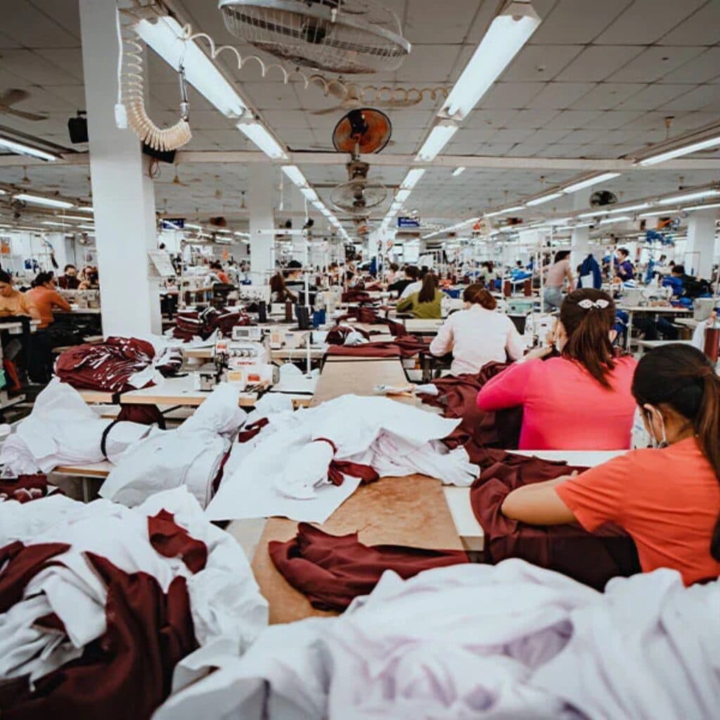 Bulk political campaign apparel manufacturer for tees and caps