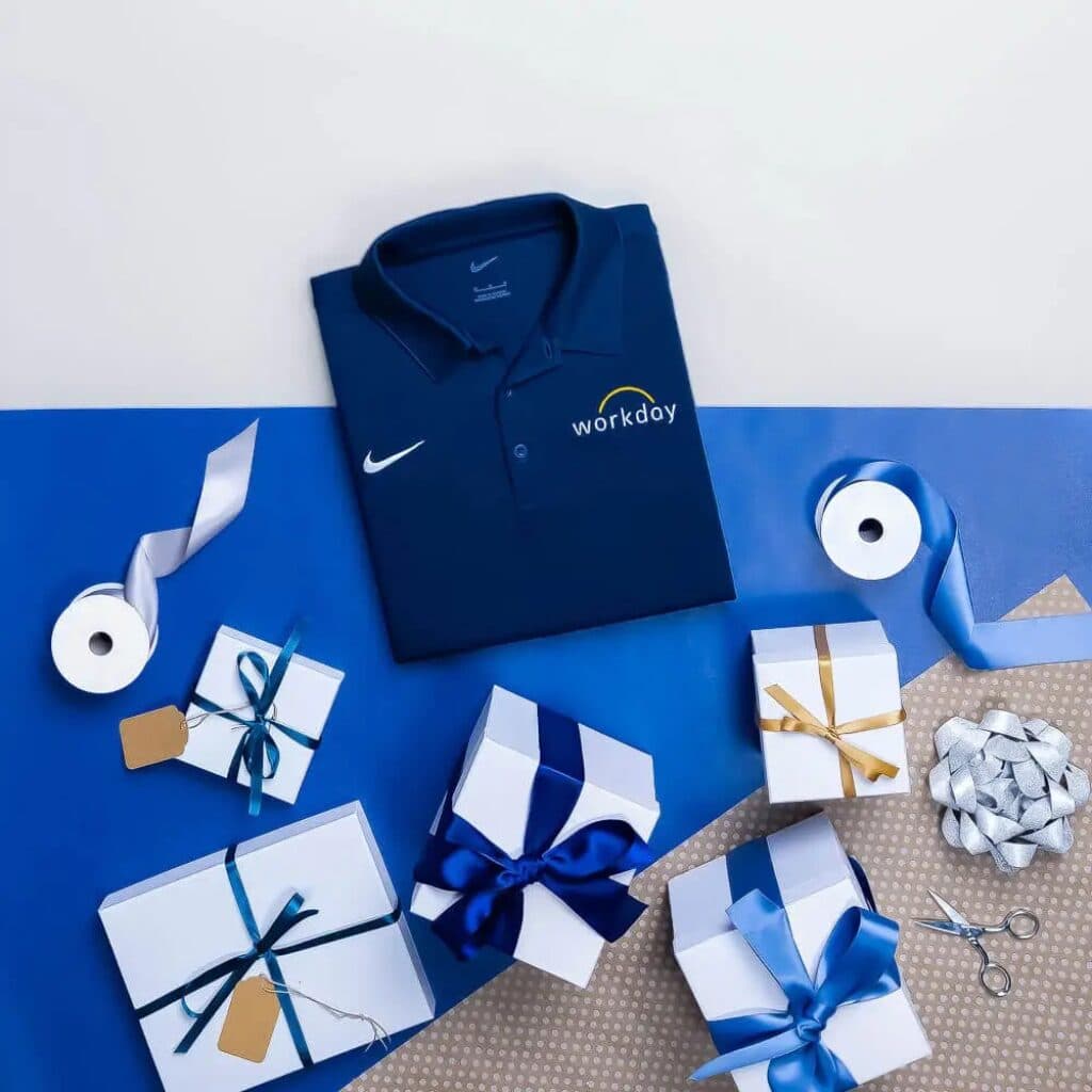Bulk corporate holiday gifts manufacturer for branded hoodies