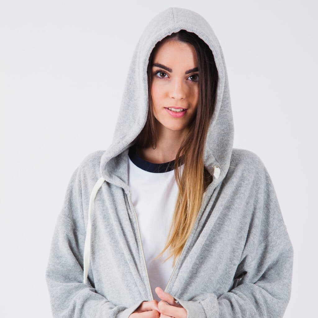 Reliable Production for Lightweight Hoodie Shirts - showcase 1